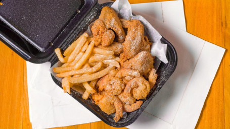 Wings (4 Pieces) And Large Shrimp (8 Pieces) Combo
