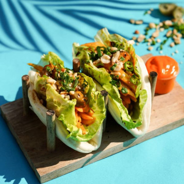 Green Salad Bao Bun