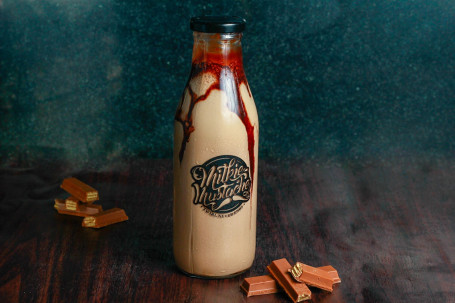 Kit Kat Crackle Milkshake