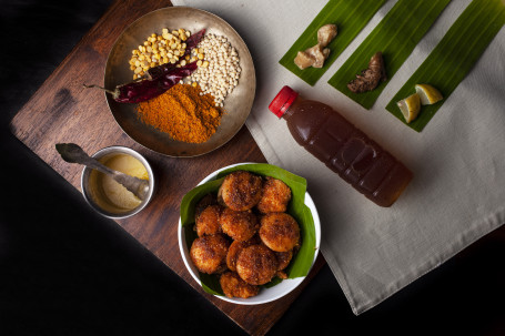 Ghee Podi Idli (Milagai Podi)