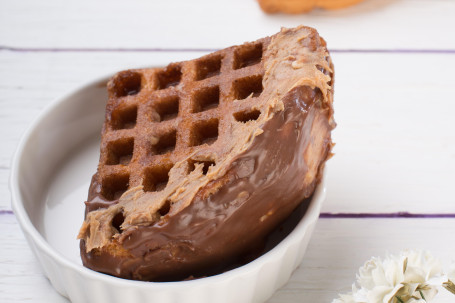 Peanut Butter Chocolate Waff-Wich