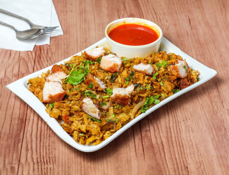 Chicken Kothu Parotta(Serves With Salan)