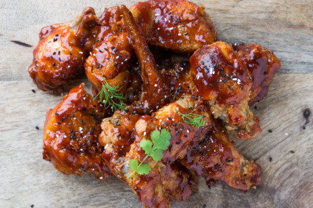 Smokey Bbq Chicken Wings (4 Pieces)