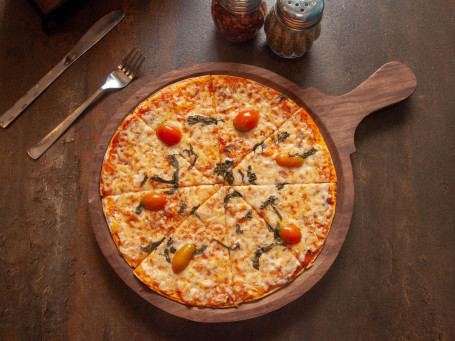 12 Classic Margherita Pizza