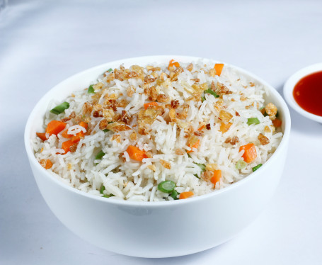 Veg Garlic Butter Fried Rice (Chef's Special)