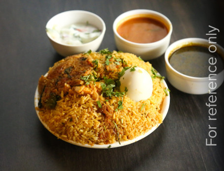 Bucket Chicken Biryani (20 Pcs