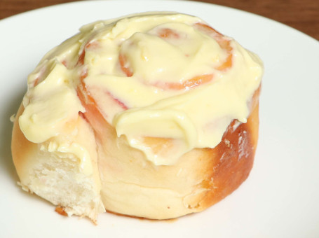 Blueberry Sweet Roll