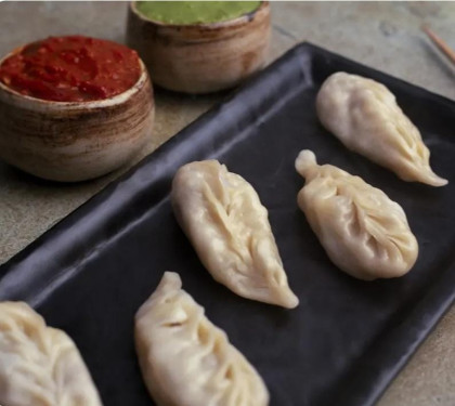 Pure Prawn Momos [6 Pieces]