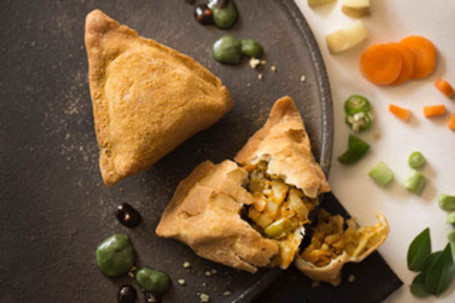 Veggie Spice Samosa (3 Pcs)