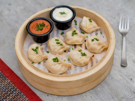 Steamed Chicken Cheese Momos [7 Pieces]