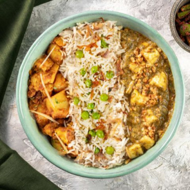 Lasooni Methi Paneer, Aloo Gobhi, Matar Pulao