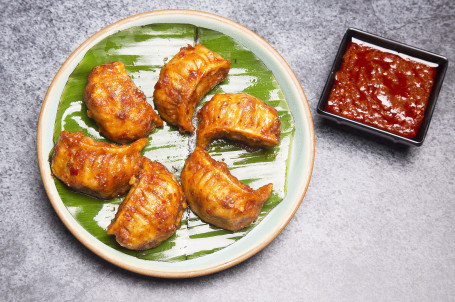 Fried Sichuan Chicken Momo's (6 Pcs)