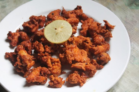 Pepper Chicken Pakoda Boneless [100Gm]