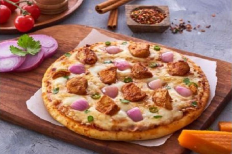 8 Chicken Makhani Pizza