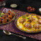 Combinazione Di Festeggiamenti Di Gruppo Con Lazeez Bhuna Murgh Biryani Kefta Kebabs