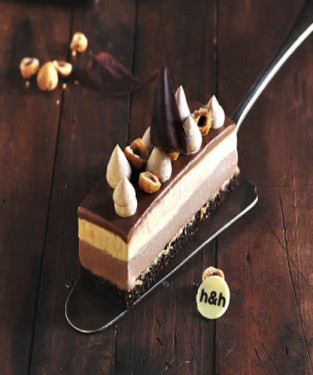 Hazelnut Rocher Pastry [100 Gm]