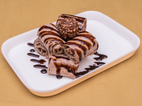 Ferrero Rocher Roll Ice Cream