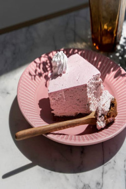 Raspberry White Chocolate Cheese Cake Slice