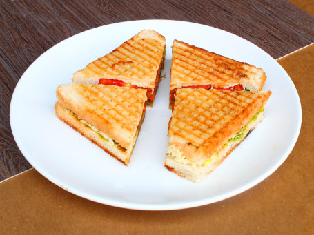Club Grill Sandwich 2 Layer (Served With Ketchup)