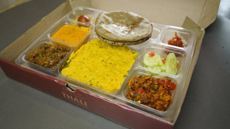 Kathiyawadi Delux Lunch Pack