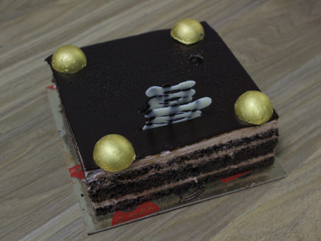 Choco Gold Cake (500 Gms)