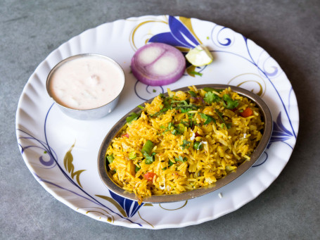 Veg Pulao And Raita