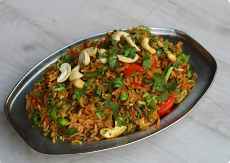 Special Dry Fruit Rajwadi Pulao