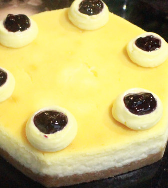 Gulab Jammun Cheese Cake