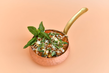 Vilayati Subz Basil Pesto Makhani (Portion Size 280 300 Grams)