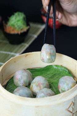 Veg Crystal Dim Sum