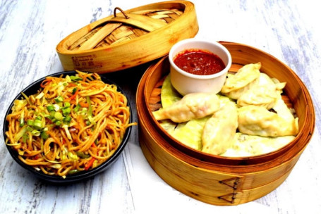 Veggie Momo Hakka Noodles