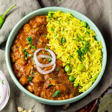 Amritsari Chole Pulao Bowl