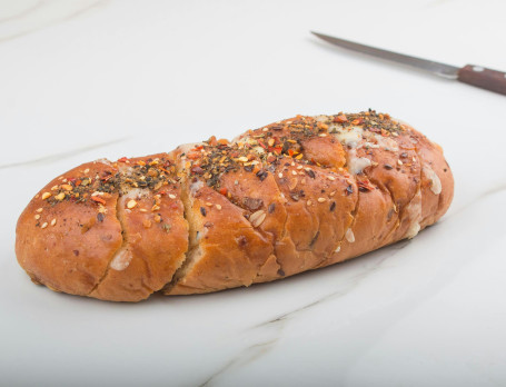 Tear And Share Garlic Bread With Chicken