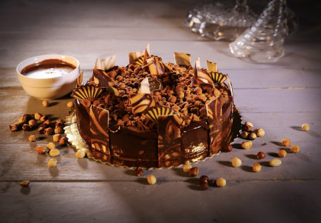 Choco Hazelnut Cake[2 Pounds]