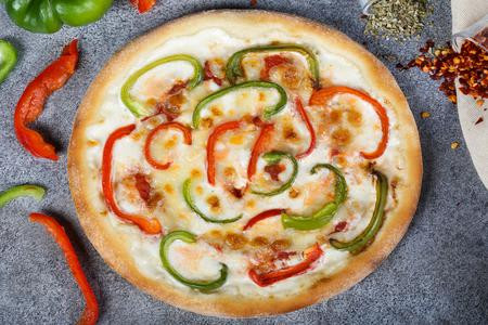 8 ' ' Creamy Ny Capsicum Pizza