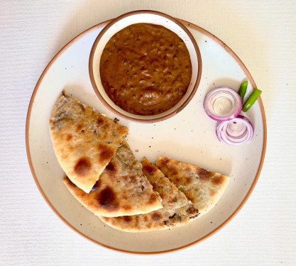 Tawa Chaap With Mirchi Parantha And Raita