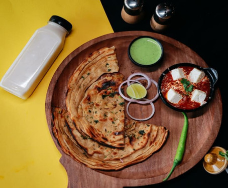 1 Lachha Paratha With Paneer Combo