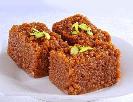 Dudh Halwo Or Milk Cake