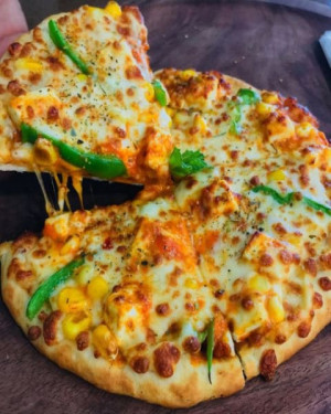 Fresh Veggie Special Cheese Burst Pizza