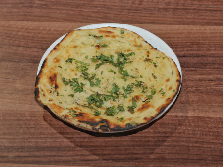 Butter Kulcha (100 Grams)