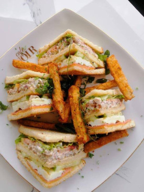 Club Sandwich Chicken And Egg