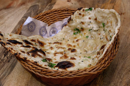 Olives Naan