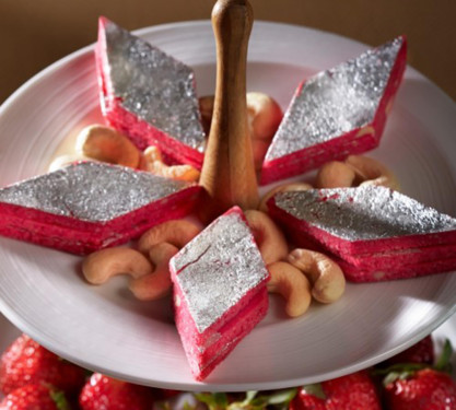 Strawberry Barfi