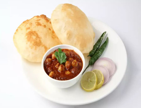 Plain Chola Bhatura