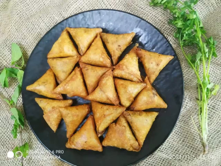 Only Samosa [250 Gms] [Fried]