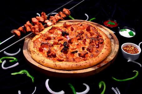 Chicken Barbeque Tikka Pizza [11 Inch]