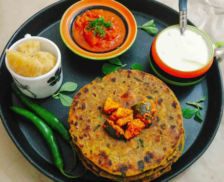 Thepla (6 Pcs) With Aloo Ki Sabji