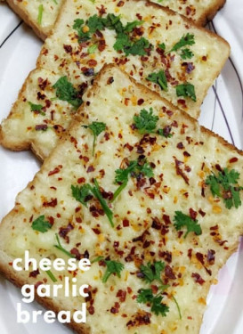 Cheese Garlic Bread (3 Nos)