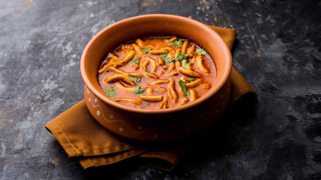 Sev Tomato Sabzi With Roti