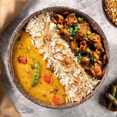 Yellow Dal Tadka, Soya Masala Sabzi Jeera Pulao <Intraducibile>[Vegan]